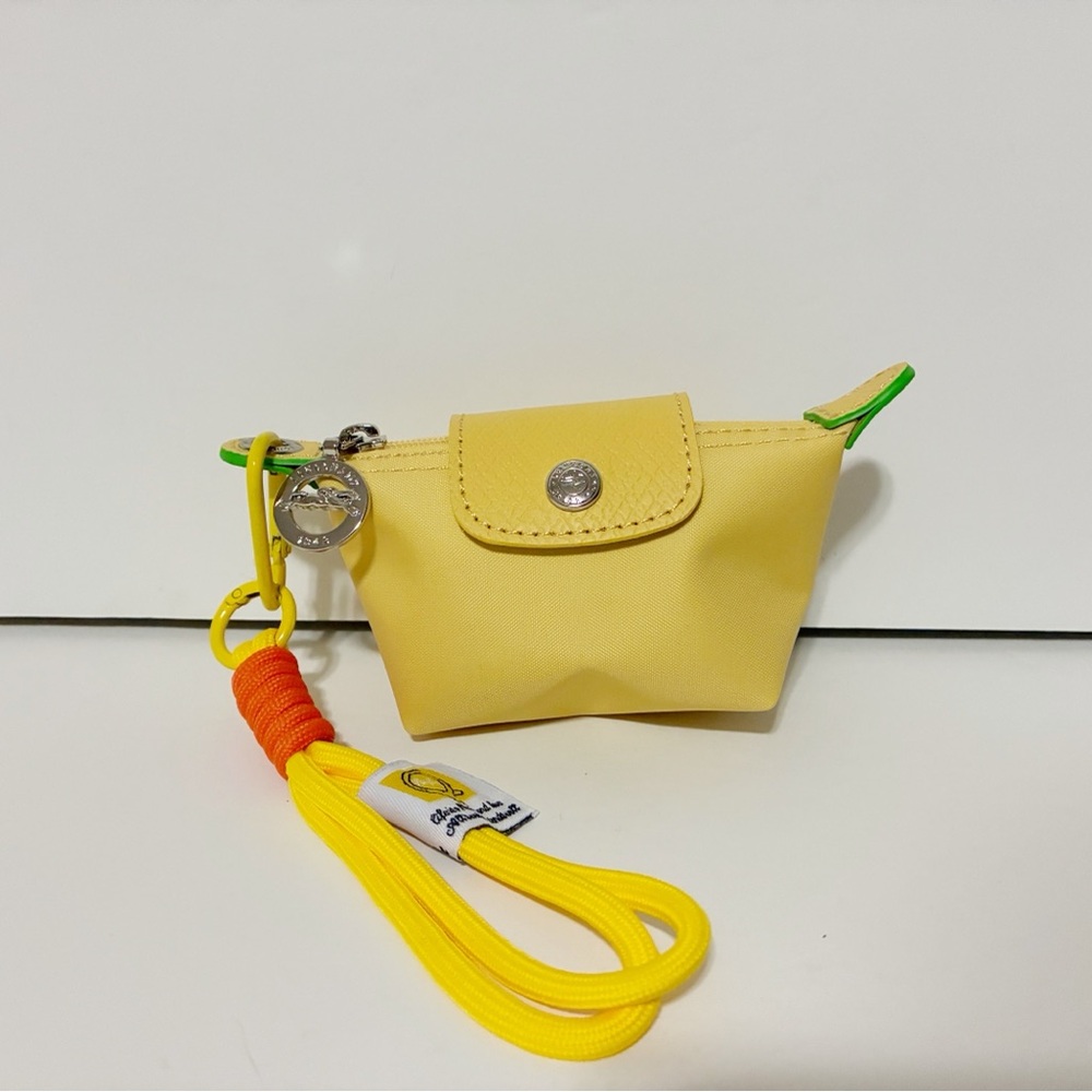 🌸New Longchamp Yellow Nylon Wristlet Coin Purse